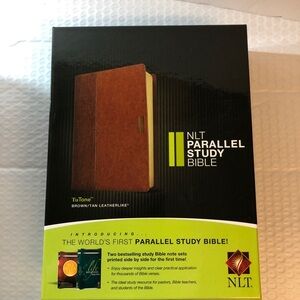 NLT Parallel Study Bible Brown Tan New